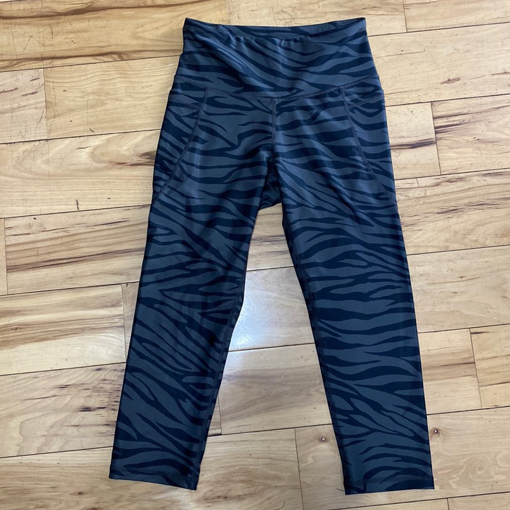 Old Navy High-Waisted PowerSoft 7/8 Side-Pocket Leggings For Women